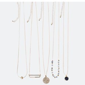 Kevia Viviana necklace set‎